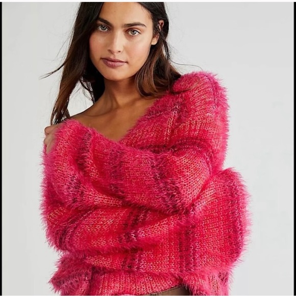 Free People Sweaters - EUC!  Free People Gelato Pullover - S - Pink Star Combo